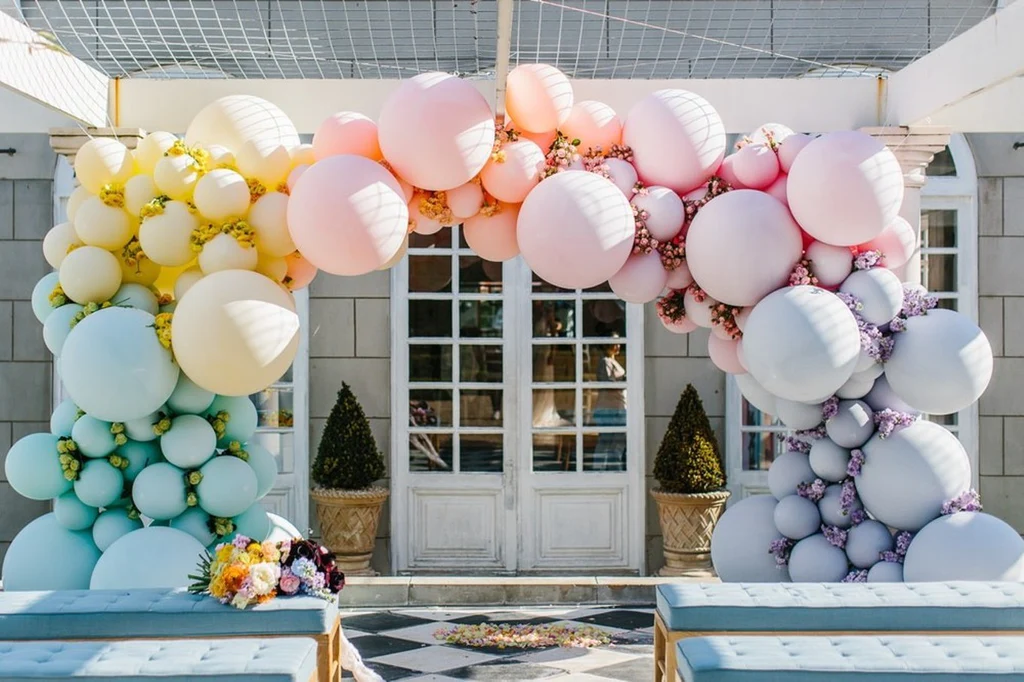 The Power of Balloons: Simple Yet Stunning Event Decoration